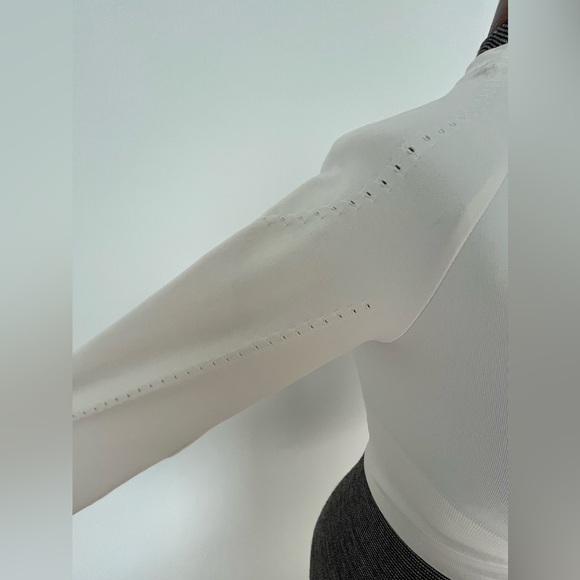 ✨ Varley Cropped Performance Top ✨-S - Picture 4 of 7